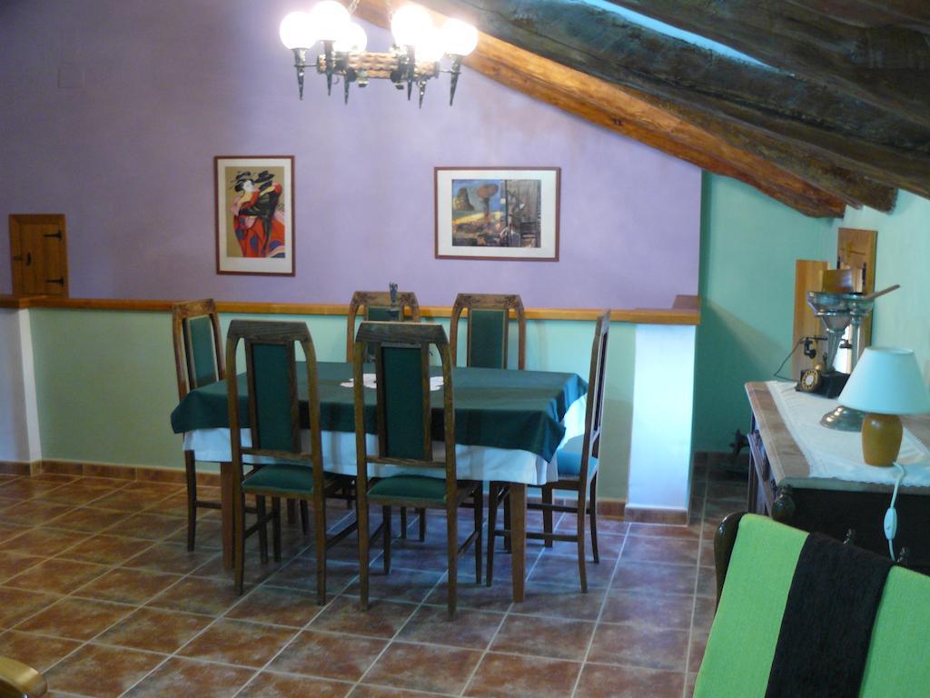 Casa Rural Torre De Campos Ainzon Rum bild